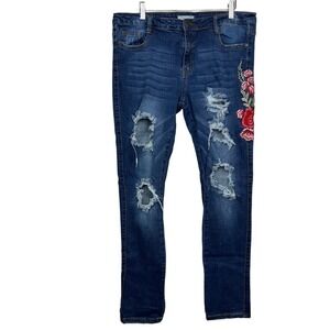 Machine Jeans Embroidered Roses Floral Skinny Distressed Women's Juniors Size 17